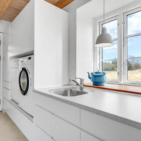 3 Bedroom Beautiful In *